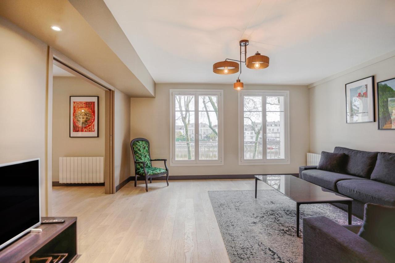 Апартаменты Le Gambetta - T3 Standing Avec Parking, Wifi, Netflix Лаваль Экстерьер фото